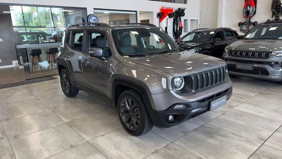 JEEP RENEGADE 1.8 16V FLEX LONGITUDE 4P AUTOMÁTICO JEEP RENEGADE 1.8 16V FLEX LONGITUDE 4P AUTOMÁTICO
